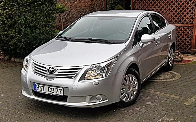 Toyota Avensis cena 26999 przebieg: 227000, rok produkcji 2009 z Raciąż małe 407